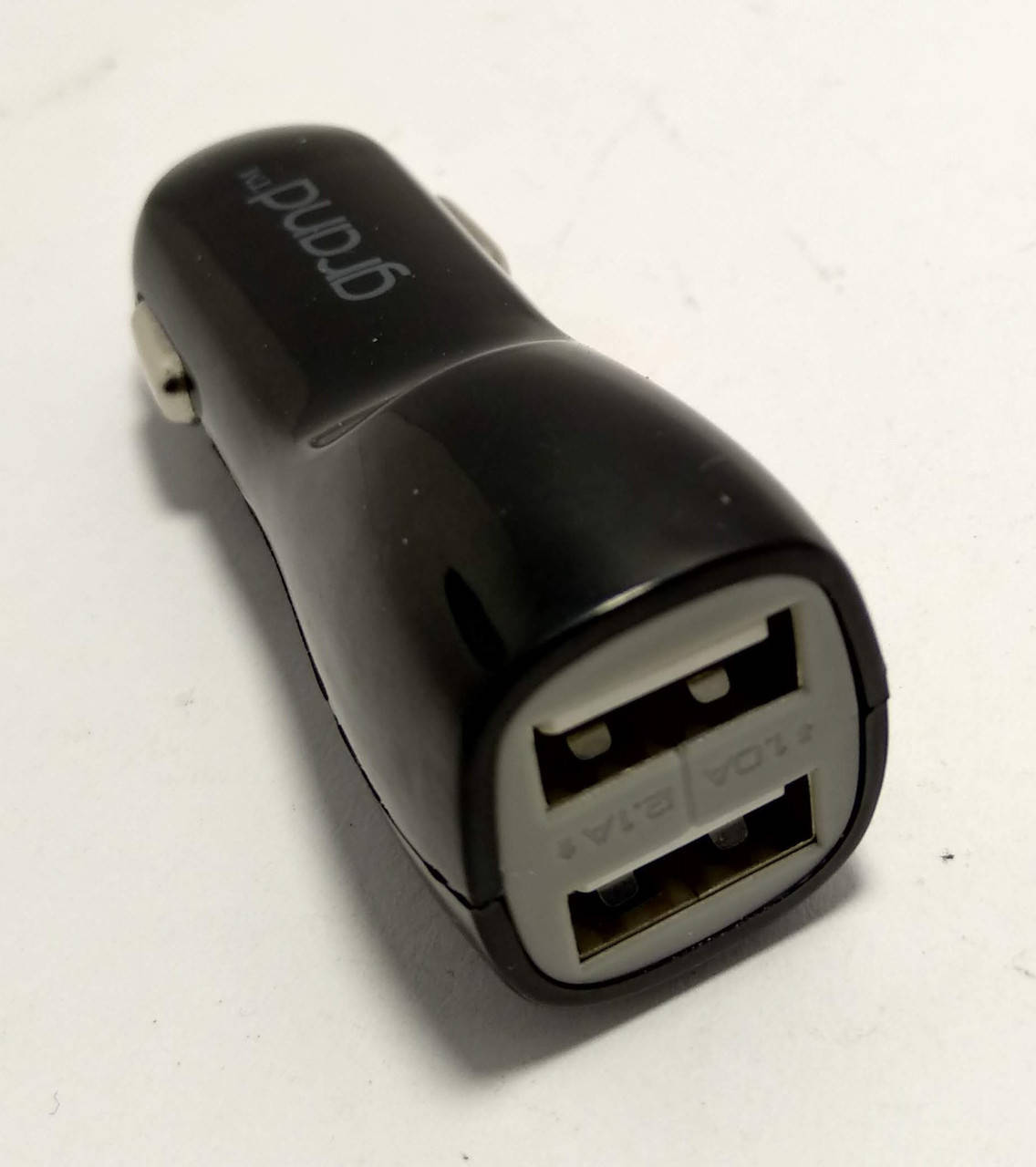 

Автомобильное зарядное устройство Grand 2 USB 2100 mA черный