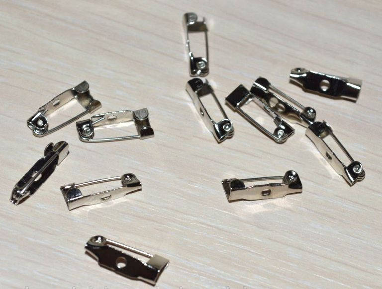 

Основа броши Планка сталь 15 мм, Светло-серый