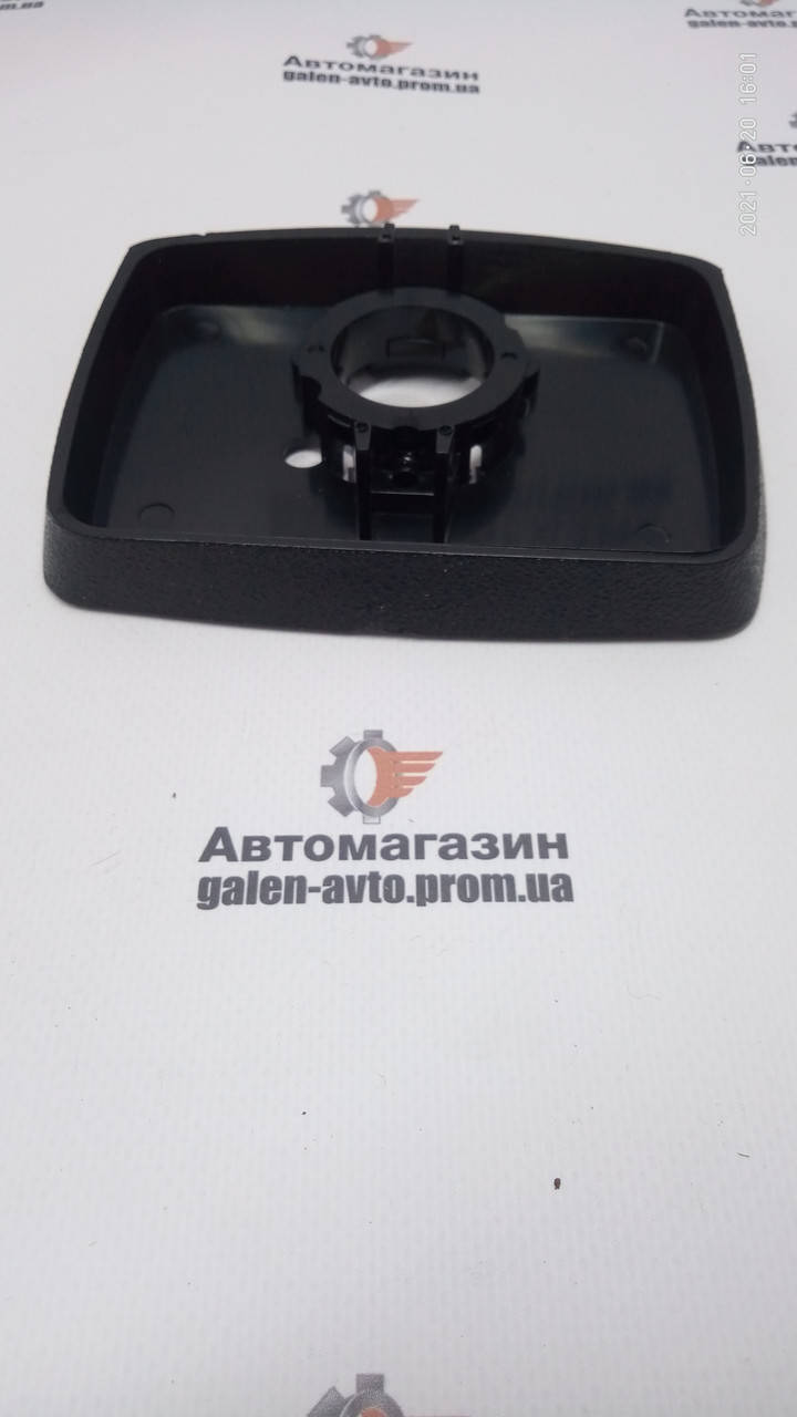 

Поводок сигнала /крышка руля нижняя под контакт сигнала Таврия, Славута (1102-3402083-10).