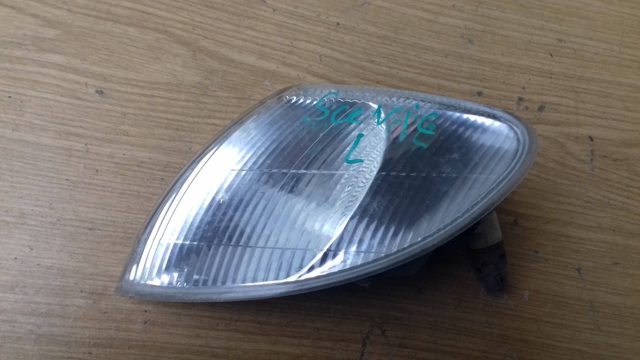 

Повторитель поворота Renault Scenic Valeo 014708 , 7700831466 ( L )