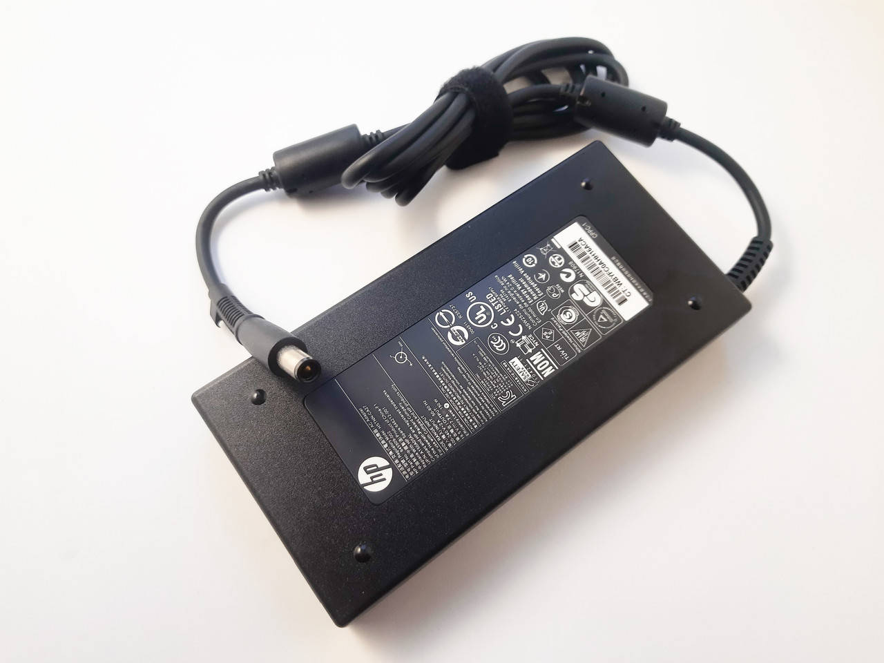 

Блок питания HP 150W HSTNN-CA27 Slim-корпус 19.5V, 7.7A, разъем 7.4/5.0(pin inside) [3-pin] ОРИГИНАЛЬНЫЙ