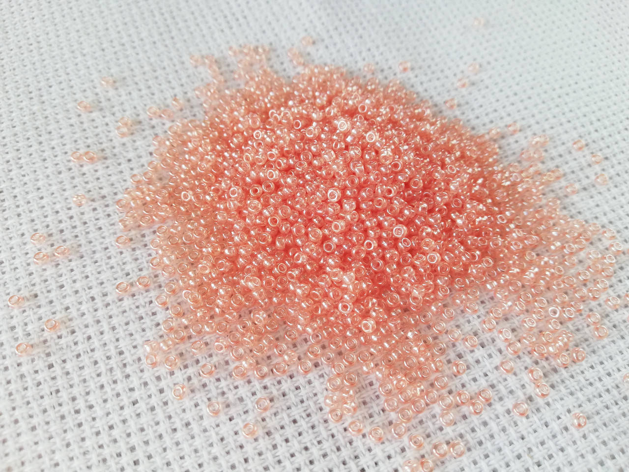 

Японський бісер Miyuki Круглий 11/0 0366 - Shell Pink Luster