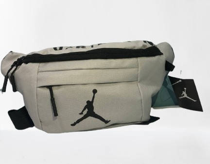 

Бананка Air Jordan Cross body bag серая 9A0092-021, Серый