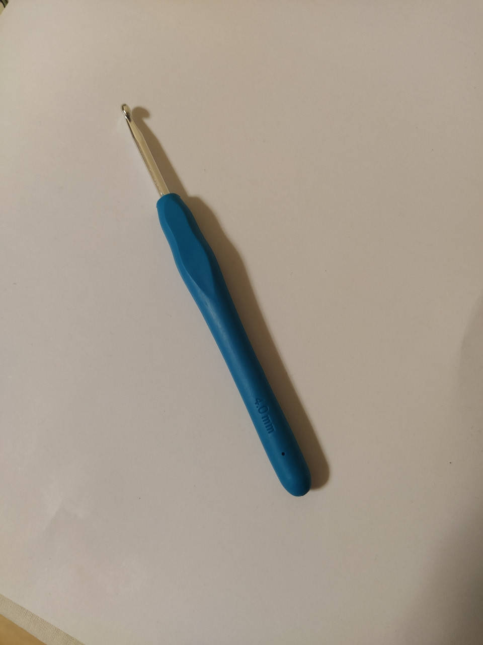 

Крючок для вязания с силиконовой ручкой 4 мм