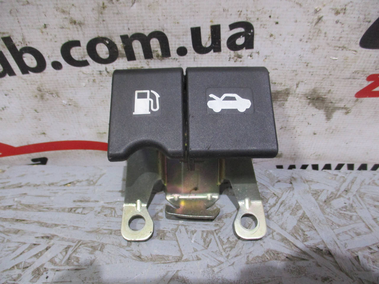 

Ручка открывания капота 846104EA0A 9916052 Micra / Note