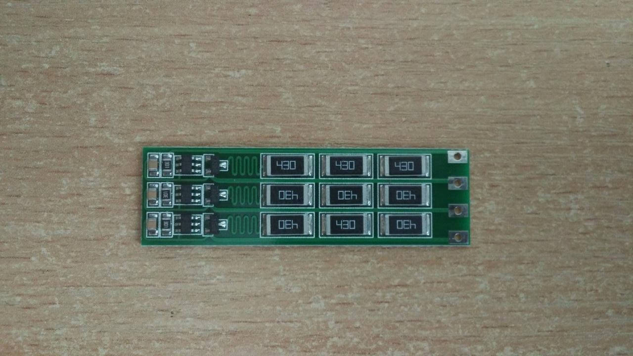 

Плата балансировки аккумуляторов 3S Li-Ion 12.6V / 300 mA