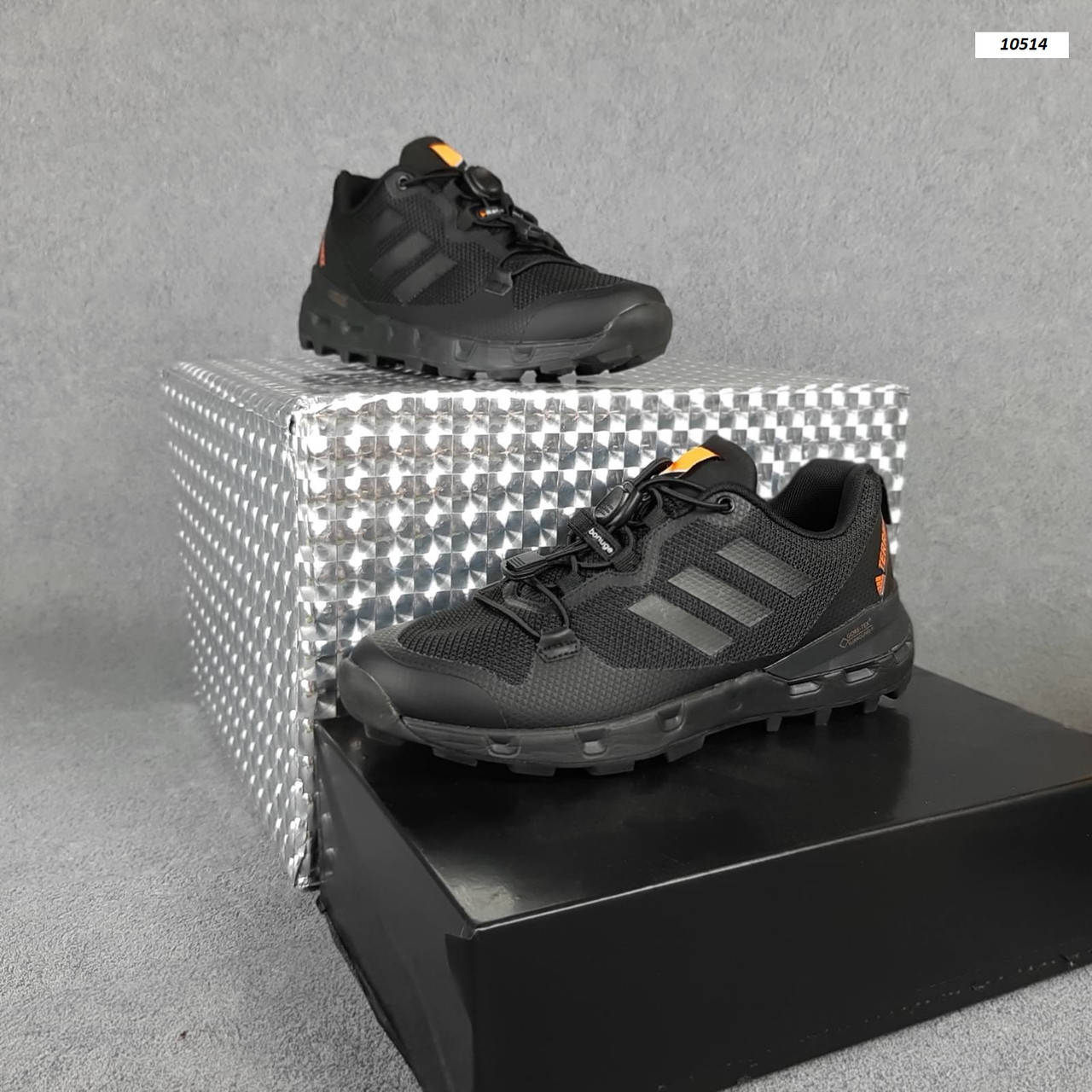 

Кроссовки мужские адидас Adidas terrex 375 race bonuge.
