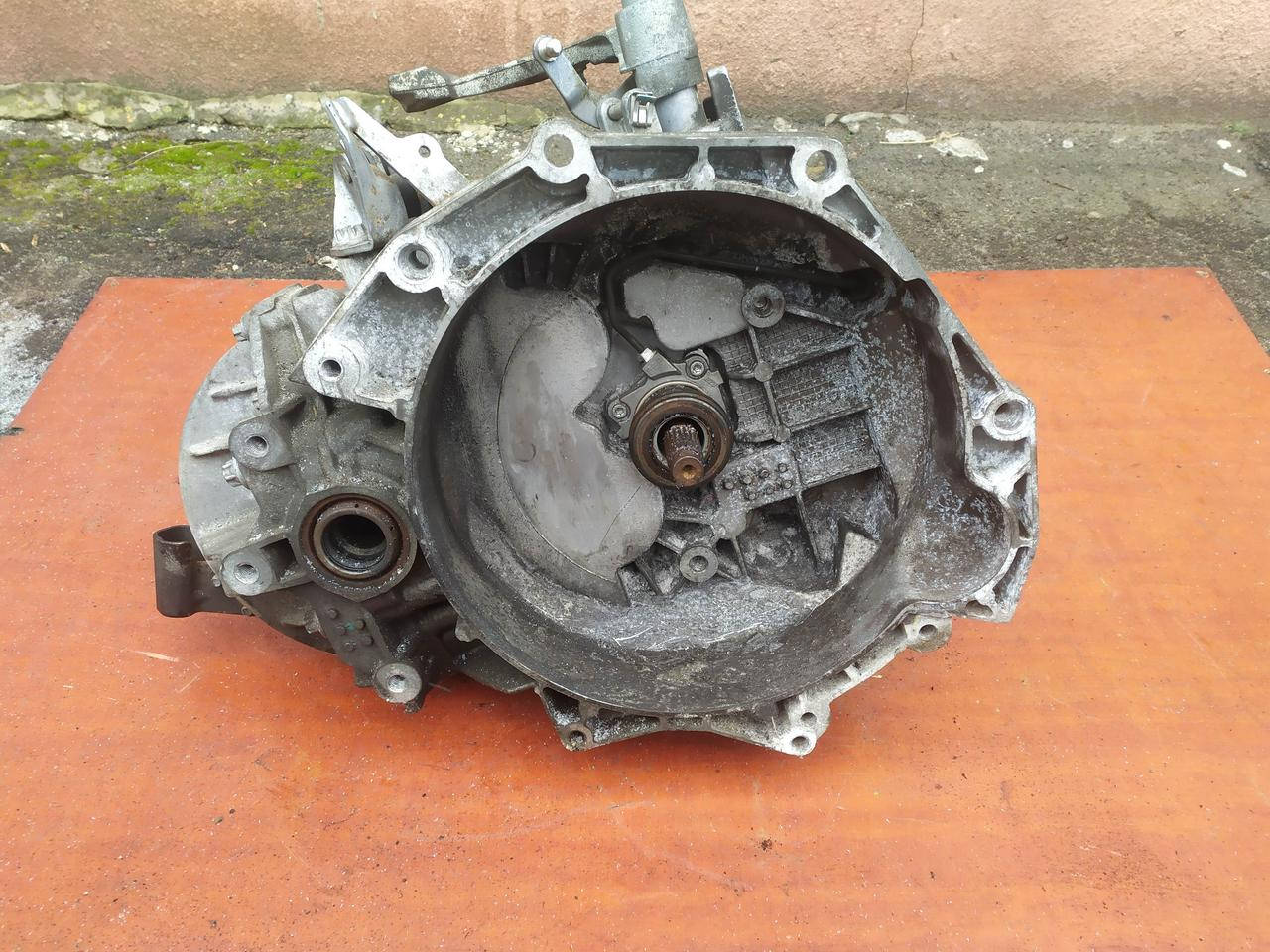 

КПП Коробка передач Opel Vectra C (M32 6-ст) 2.2B , 55192042 , 55194293 , 55186622