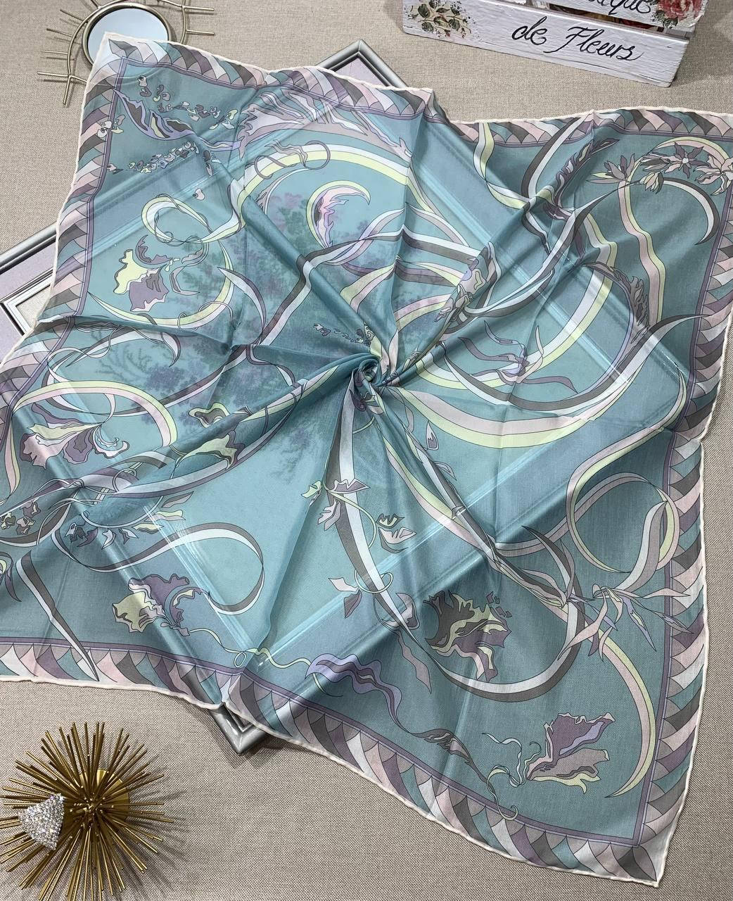 

Палток легкий тонкий весенне-летний Аделия, Голубой