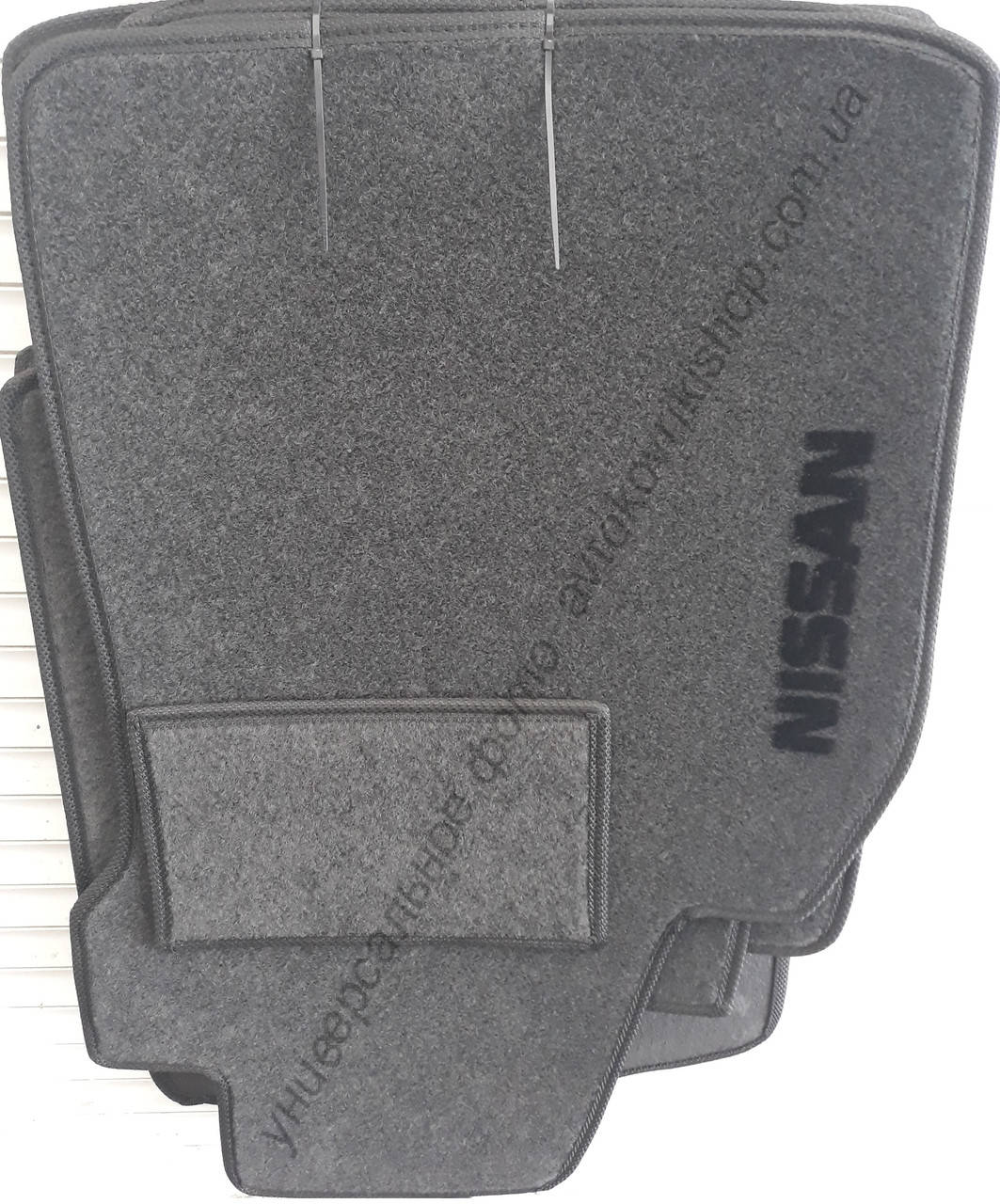 

Ворсовые коврики Nissan Micra 5-дверей (K11) 1999–2003 VIP ЛЮКС АВТО-ВОРС