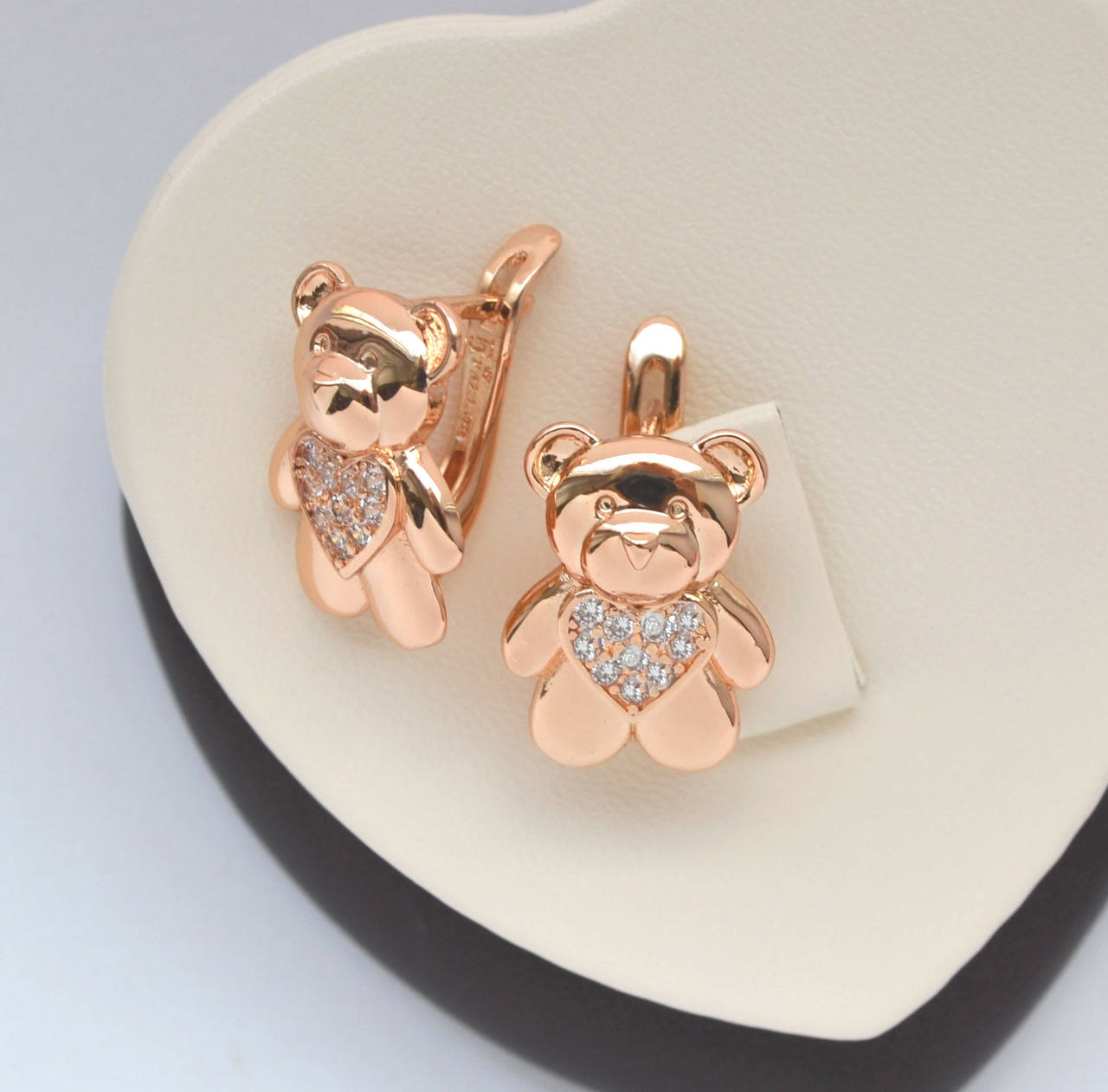 

Серьги Мишки с белыми кристаллами позолота 18к.