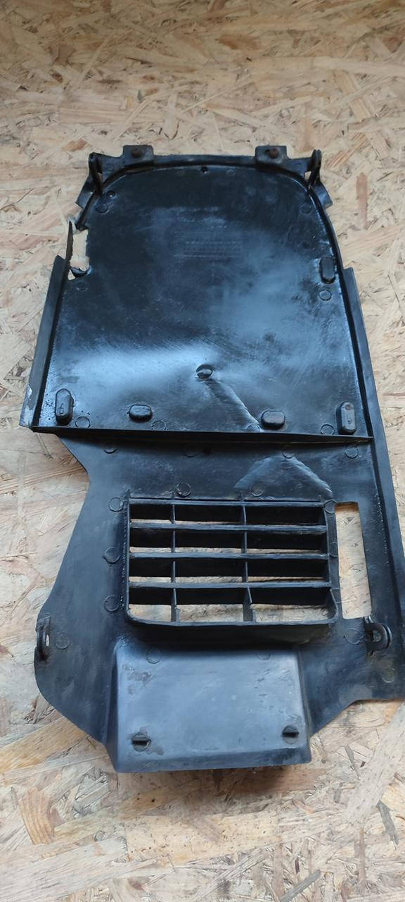 

Пластик поддон viper cruiser Б/у