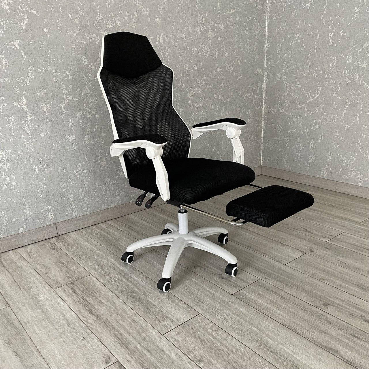 

Компьютерное кресло K&M I140 Черно-белый