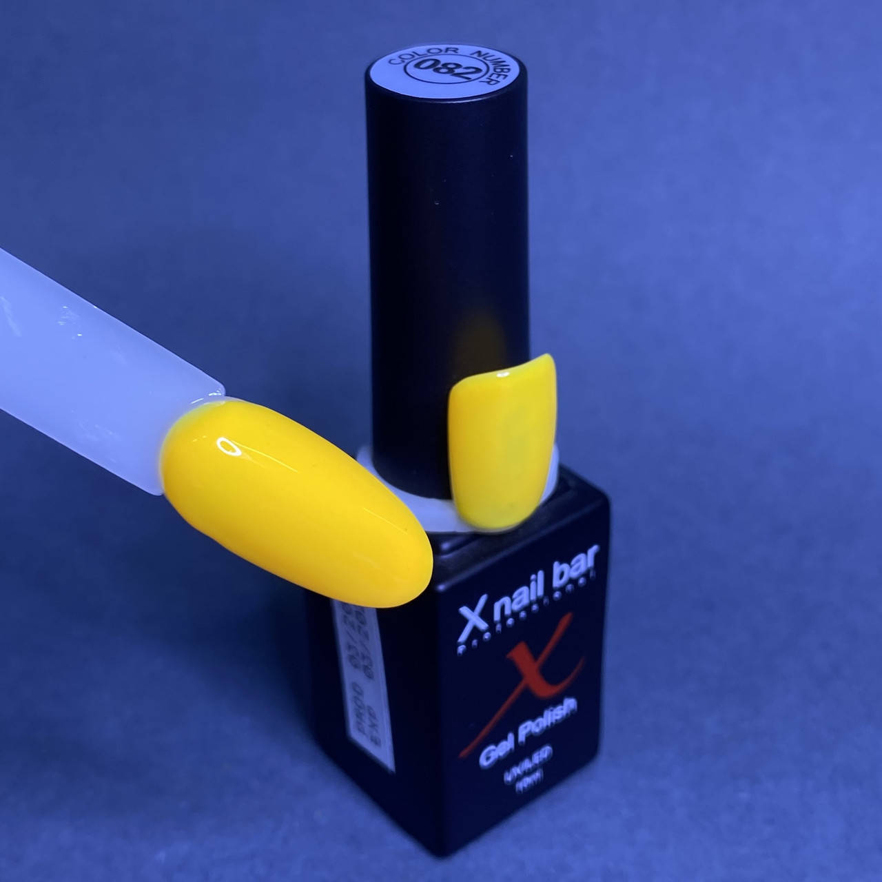

Гель-лак для ногтей X Nail Bar Professional 082 10мл