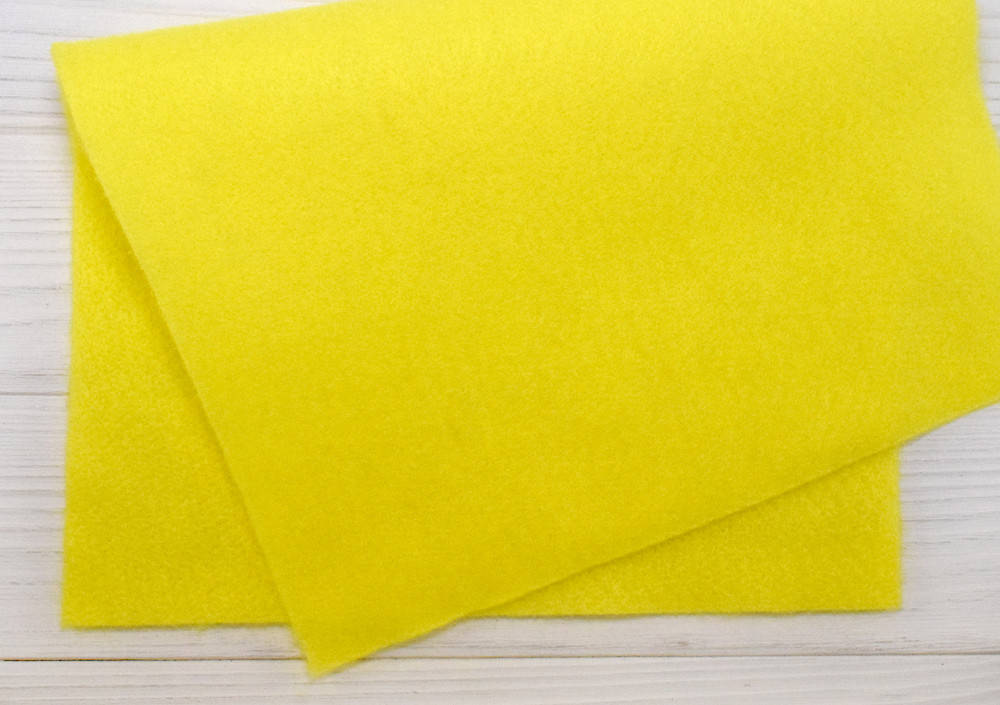 

Американский фетр Fiesta 1,3 мм (20х30 см) - №04 алоха желтый (0419 aloha yellow)