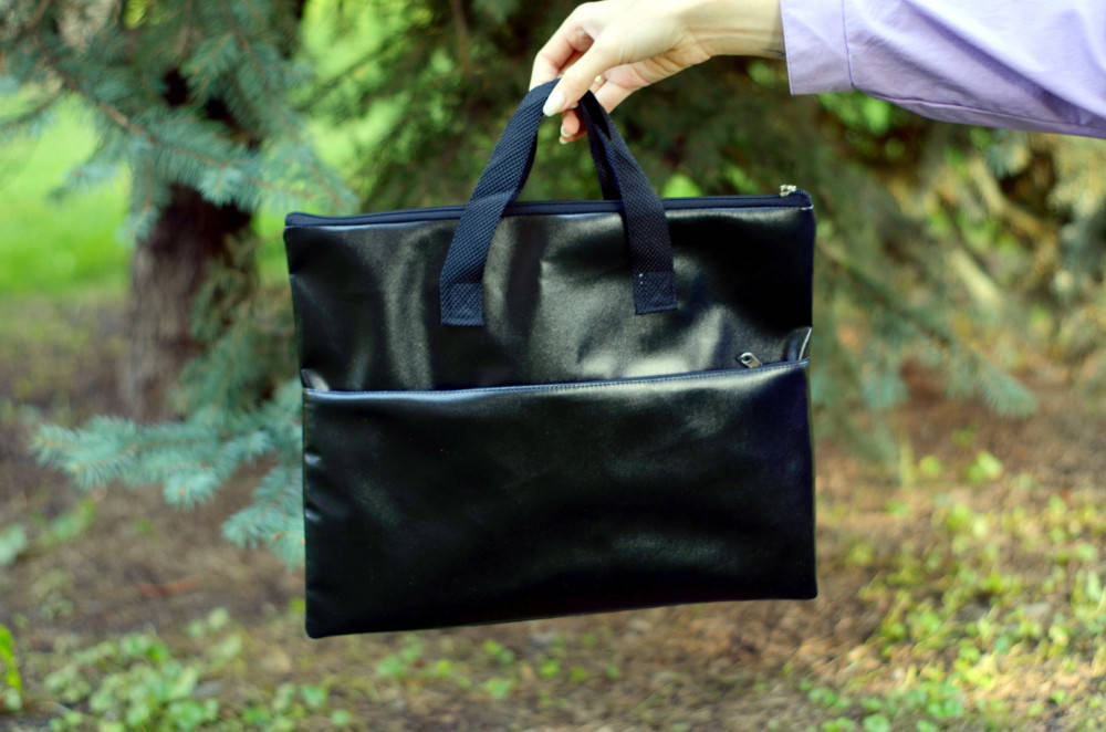 

Сумка для документов, ноутбука 4Profi эко кожа черная 20692, Черный