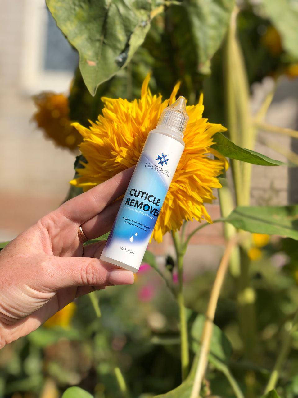 

Ремовер для удаления от Lilly Beaute Cuticle Remover 50 ml