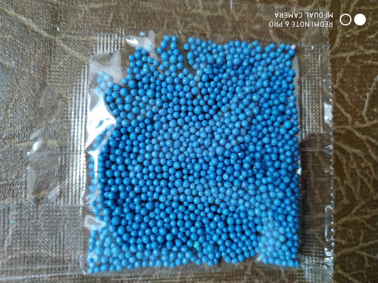 

Пасхальная посыпка горошек (королевская синяя)