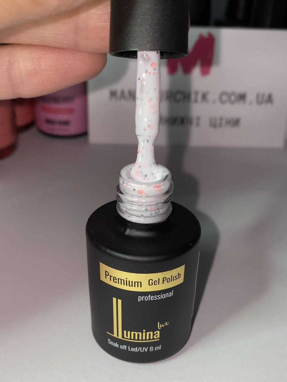 

Гель-лак Lumina 008, 8 мл