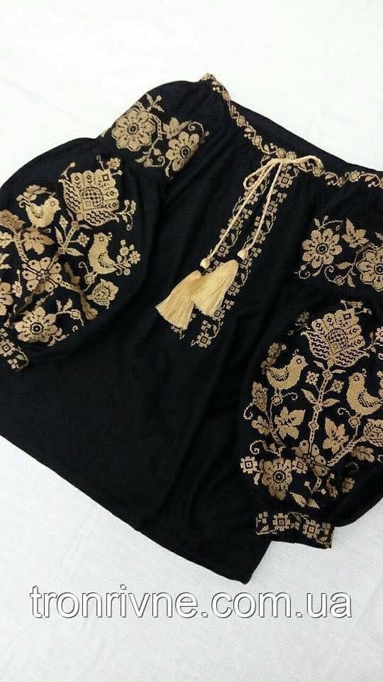 

Заготовка под женскую вышиванку. Чёрное домотканое полотно. Рисунок на водорастворимой пленке