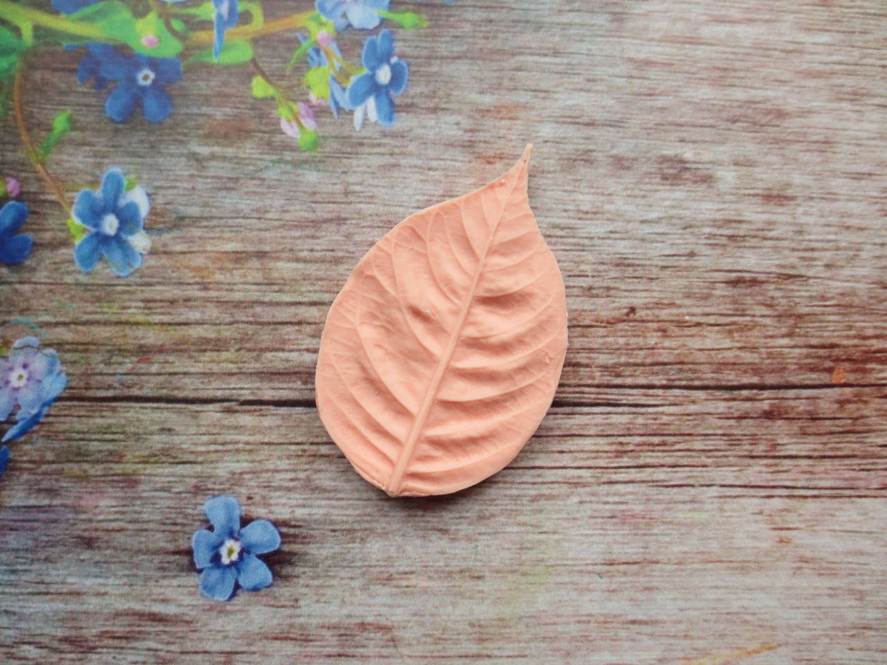 

Молд "Прицветник пуансеттии" (р-р 5,8х3,5 см), 1 шт