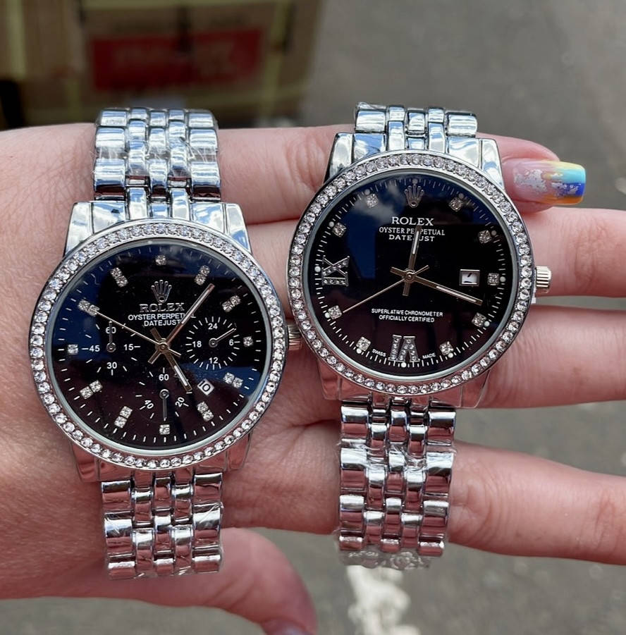 

Брендовые часы Rolex серебро в наличии