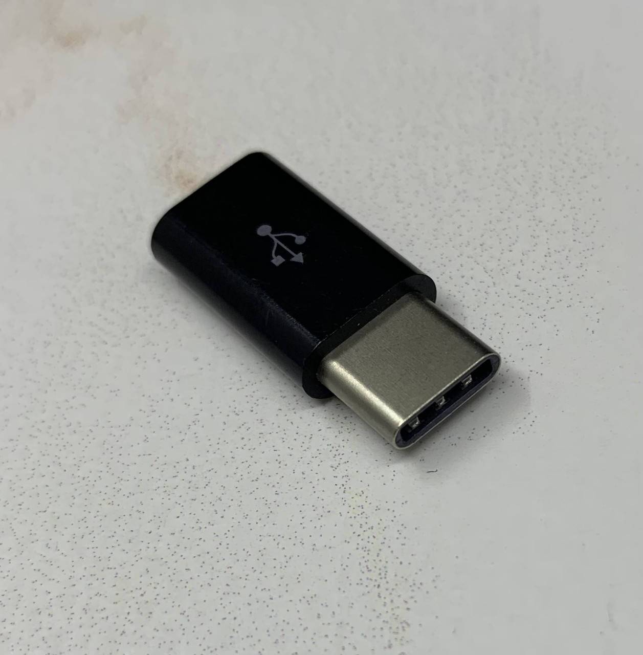 

Переходник с micro-UBS на Type-C адаптер черный