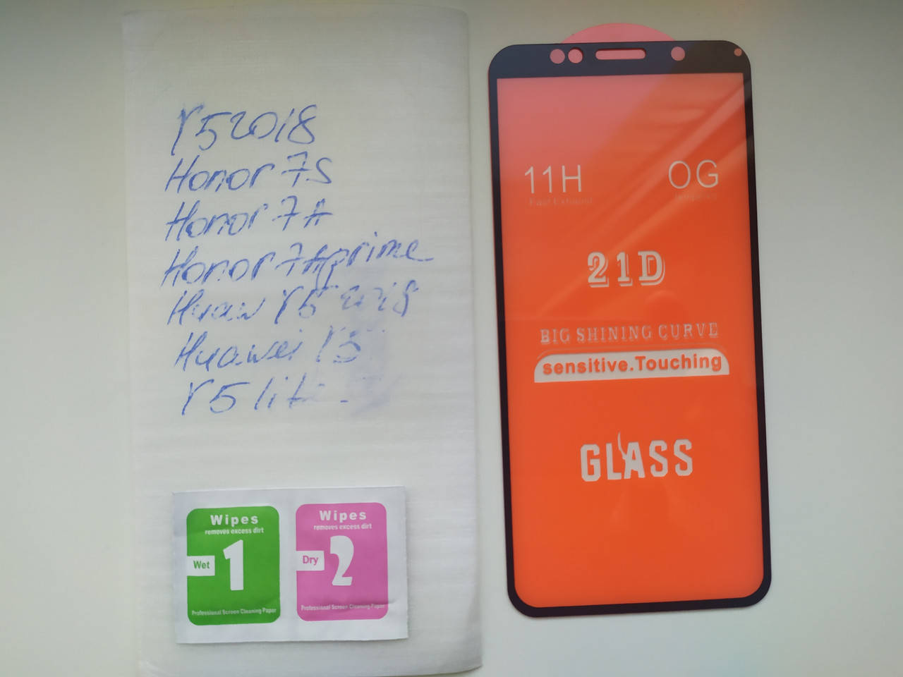 

Защитное стекло Huawei P Smart (FIG-LX1)
