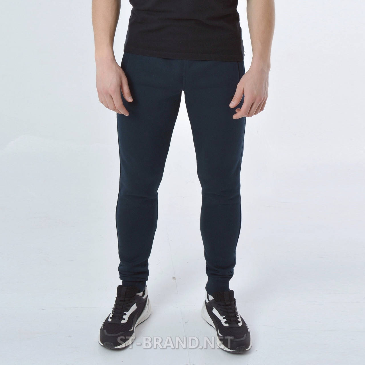 

Размеры: -. Утепленные мужские спортивные штаны на манжете / Трикотаж трехнитка, Турция - темно-синие, Синий