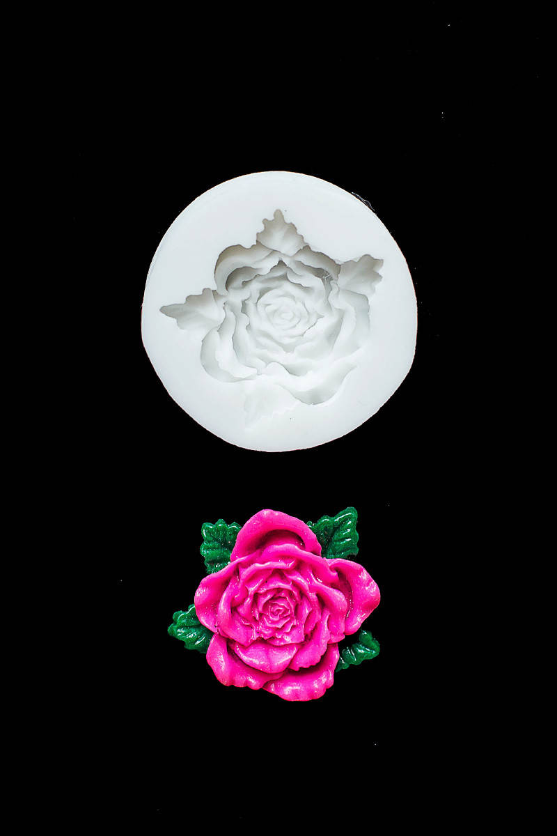 

Молд силиконовый для сахарной мастики Роза 4,0 см