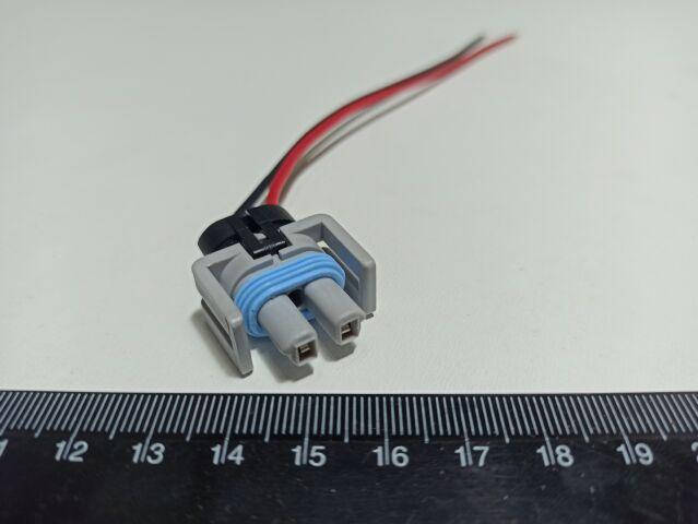 

Фишка (разъем проводки) компрессора кондиционера Lanos/Aveo/Lacetti