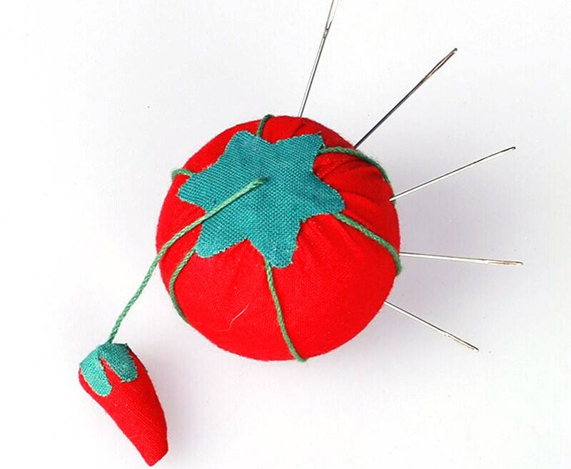 

Игольница, подушечка для игл и булавок Помидор Ø4,5см