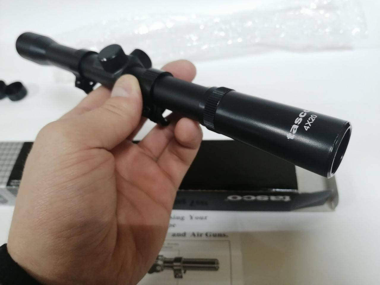 

Прицел оптический для винтовки Tasco 4x20 с крепление ласточкин хвост 11мм, Черный