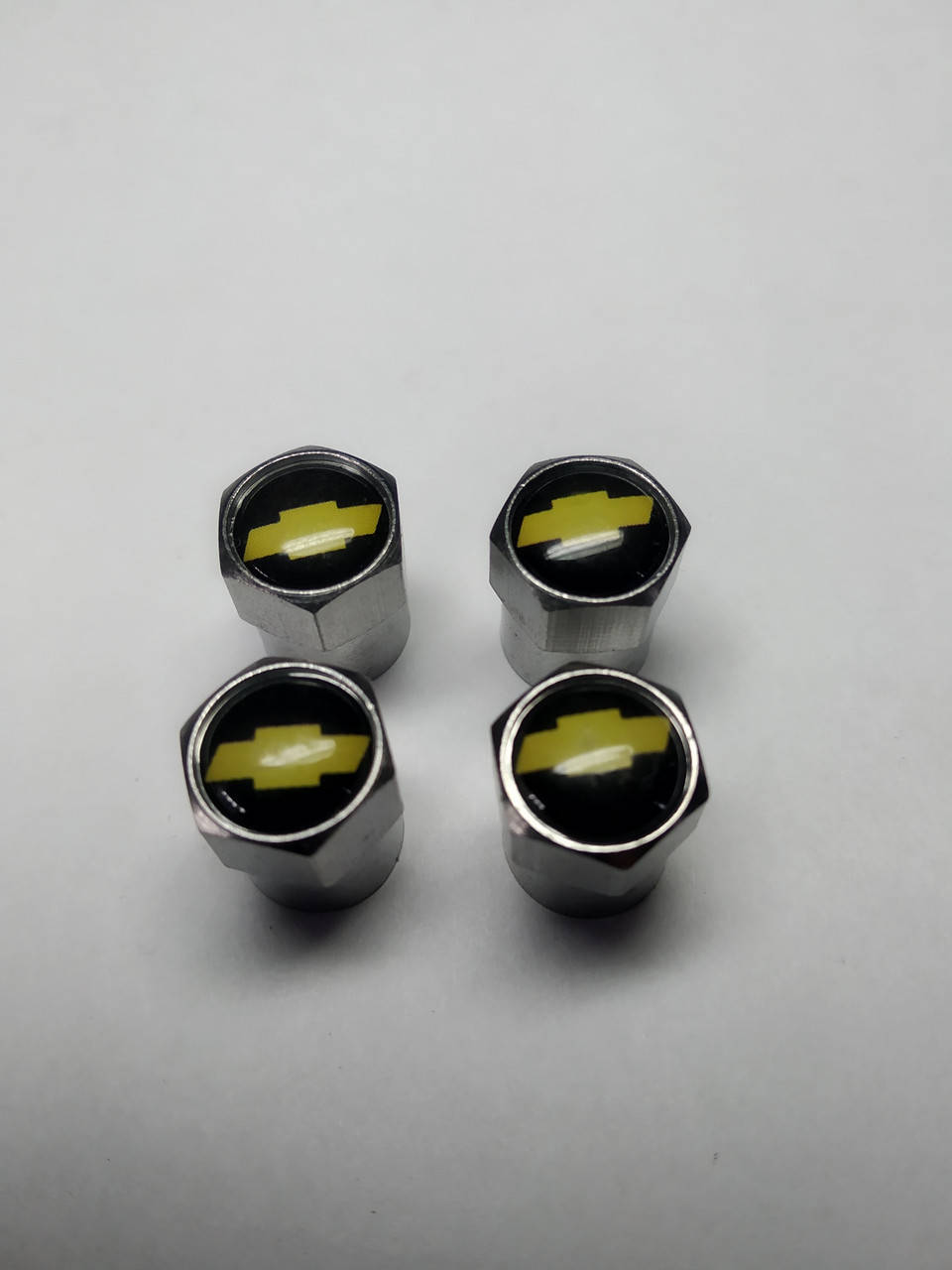 

Колпачки на ниппеля (4шт.) Chevrolet