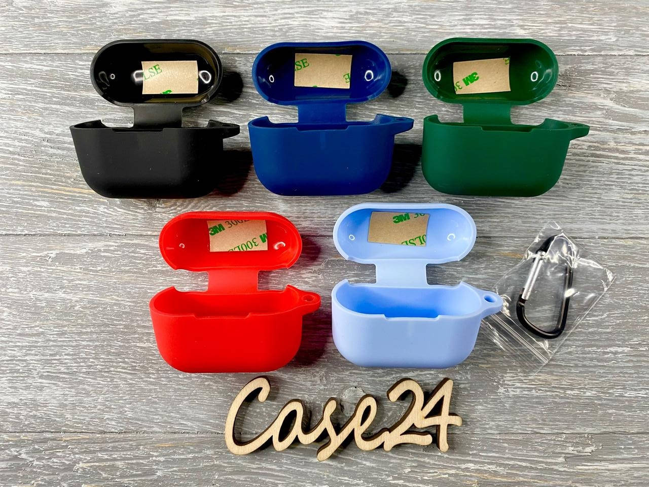 

Силиконовый чехол с карабином для Xiaomi QCY T10 (5 цветов), Разные цвета