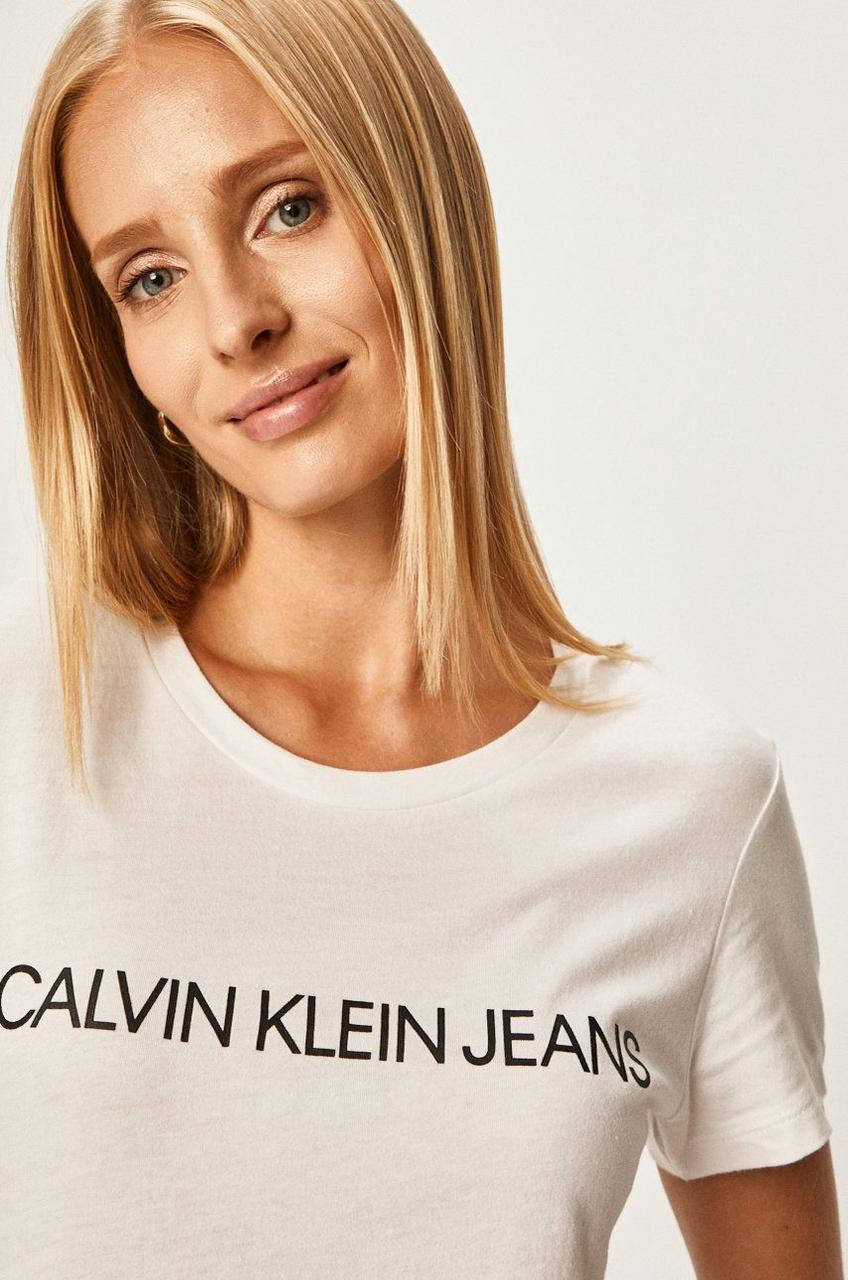 

Футболка женская "Calvin Klein", кельвин кляйн белая M