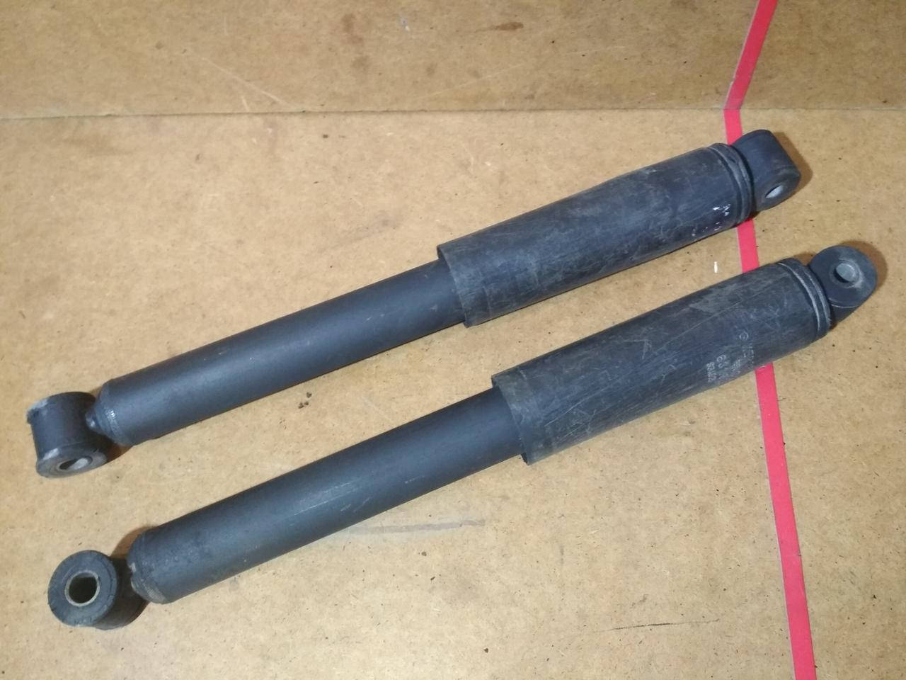 

Б/у амортизатор ( передний / задний ) Mercedes MB100 1988-1996