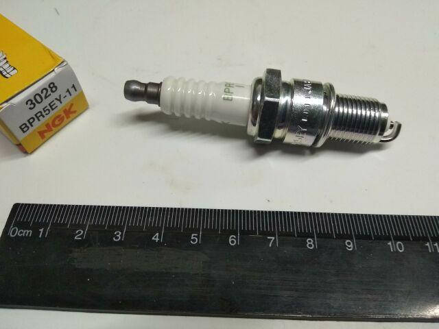 

Свеча зажигания NGK BPR5EY-11/3028 Matiz