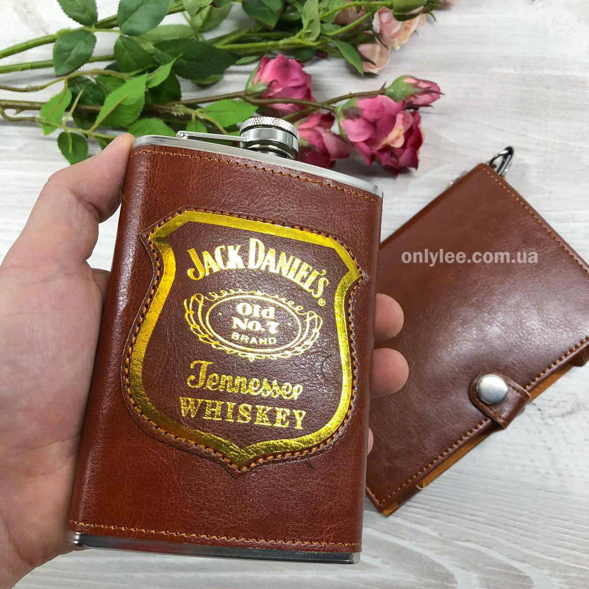 

Подарочная фляга "Jack Daniels" 260 мл в чехле с ремешком, Коричневый