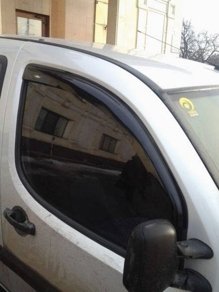 

Ветровики, дефлекторы окон Fiat Doblo 2001-2010 г.в. (Hic)