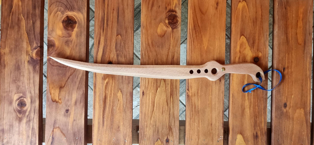 

Деревянная сабля для детей