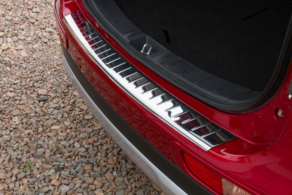 

Накладка на задний бампер MITSUBISHI OUTLANDER III (2013-2015)