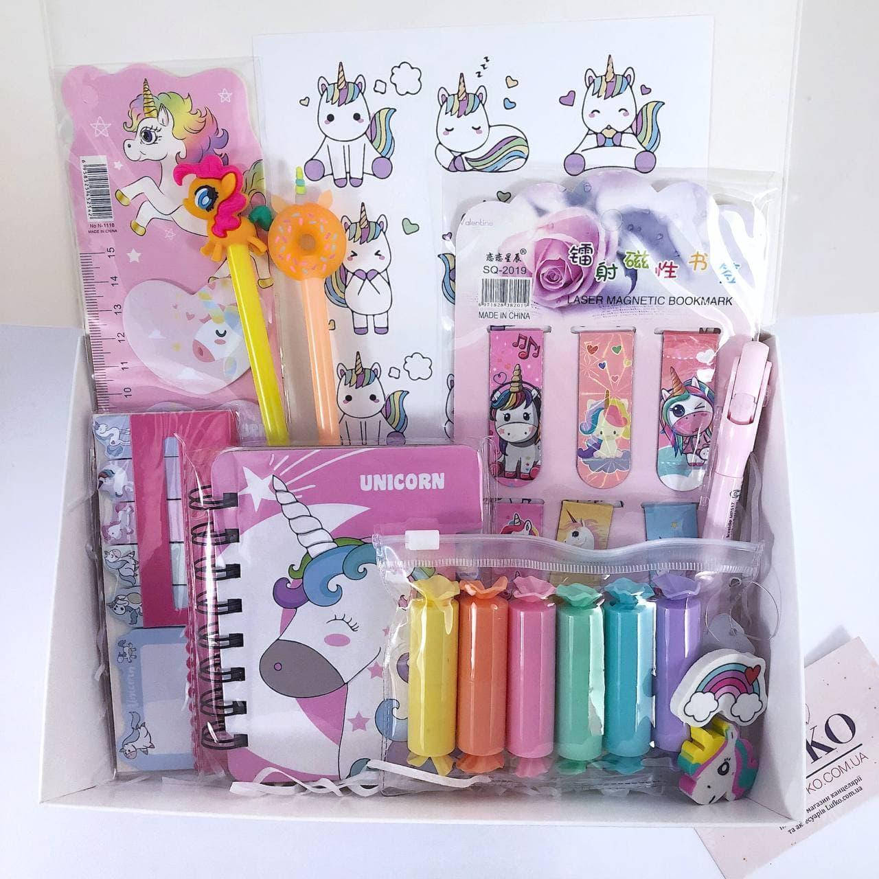 

Подарочный набор канцелярии Unicorn S, Разные цвета