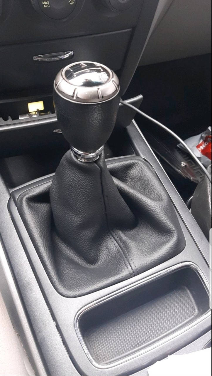 

Чехол КПП Kia Sorento 1 (2002-09г.) кожа