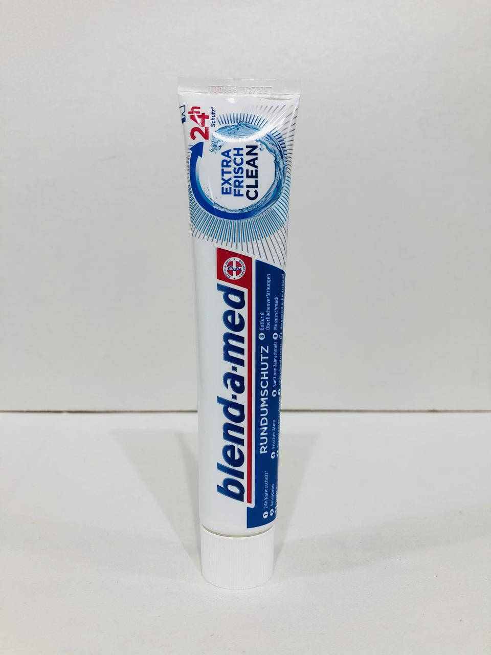 

Зубная паста Blend-a-med Extra Fresh Clean 75мл