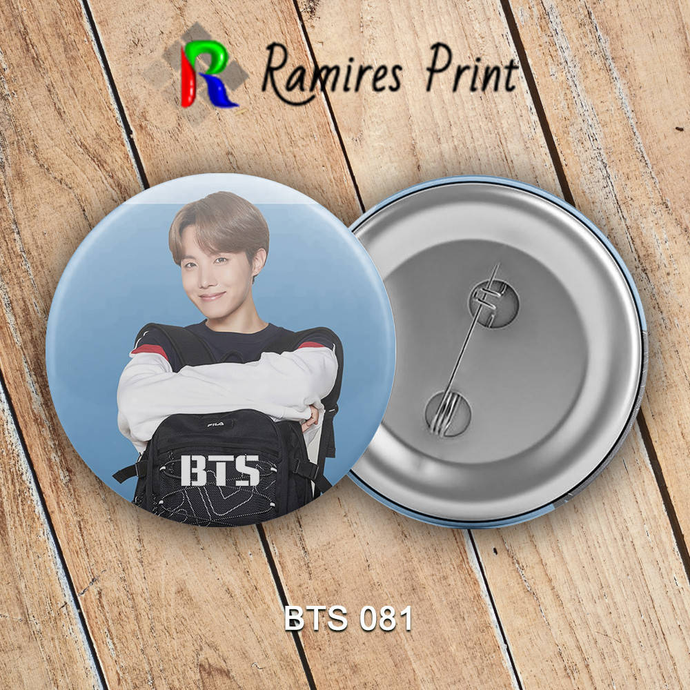 

Значок K-Pop BTS 081 джей хоуп