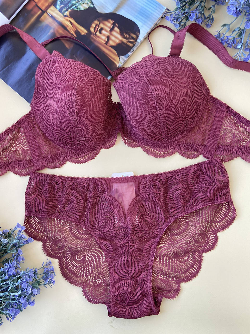 

85/90/95/100/105Е Шикарный бордовый кружевной комплект женского белья большого размера