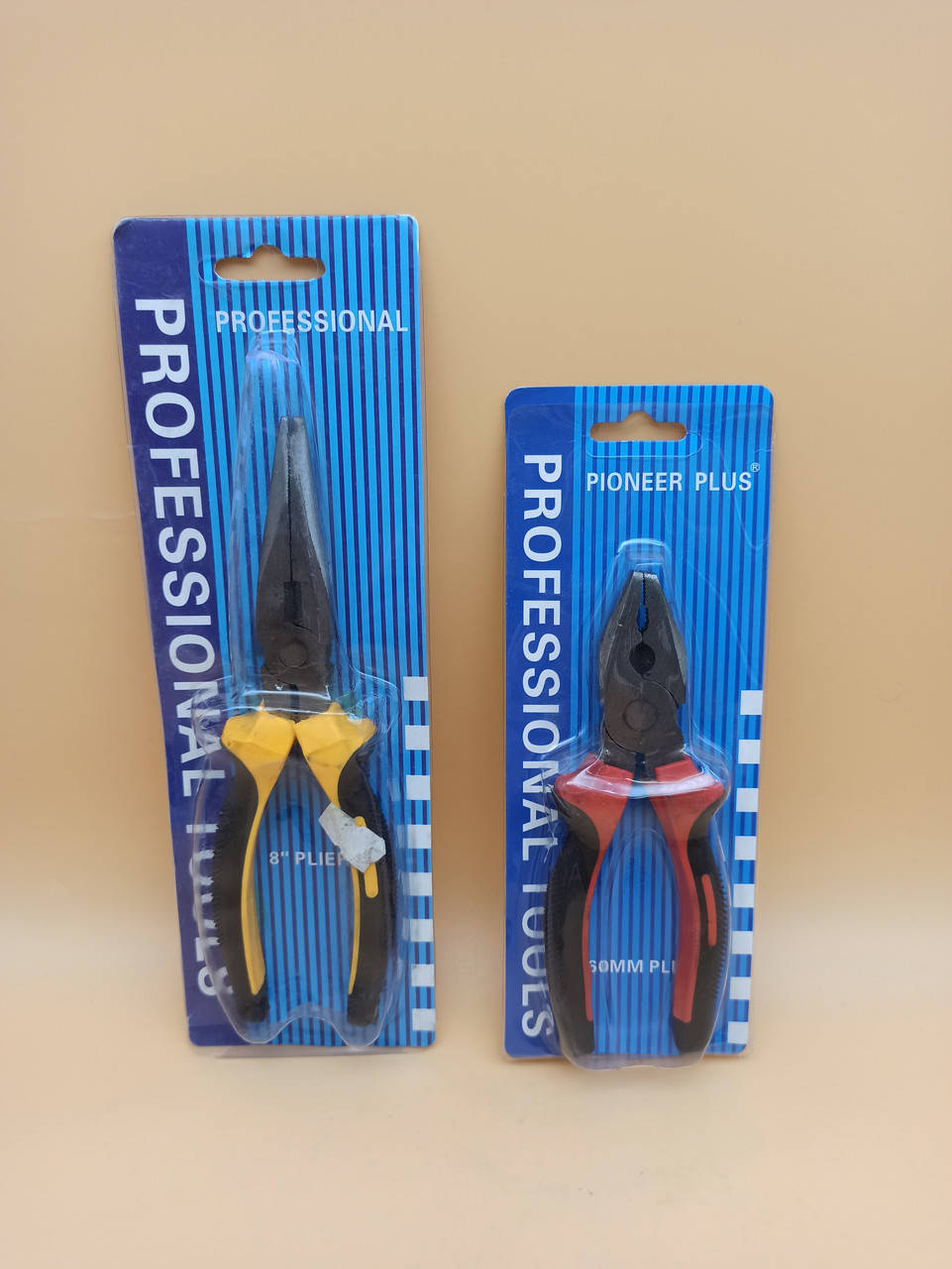 

Плоскогубцы с массажной ручкой 21см