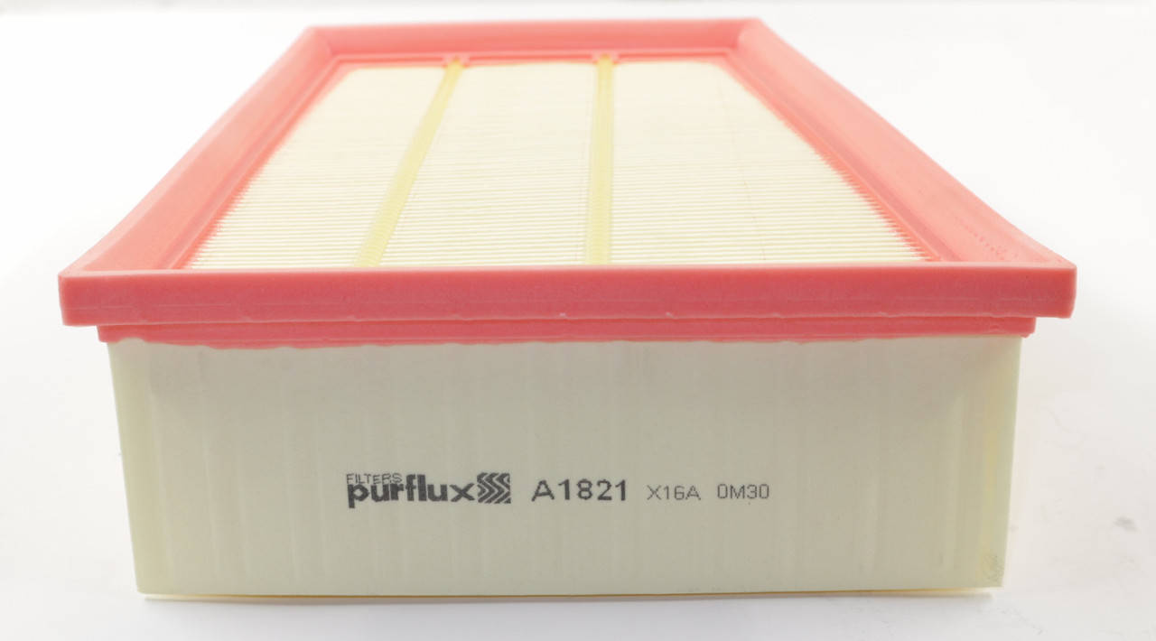 

Воздушный фильтр на Рено Сценик IV -PURFLUX(Франция)A1821