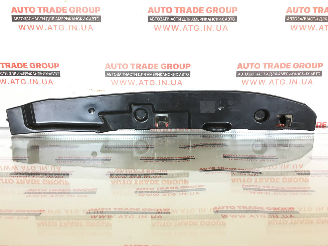 

Пыльник крыла VW Jetta 2015-2018 оригинал б/у 5c6821111